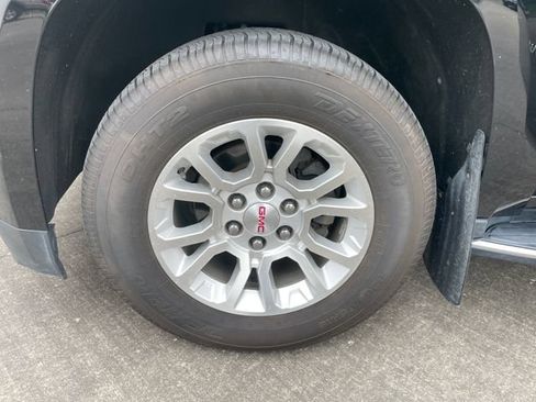 Used 2019 GMC Yukon XL SLT AWD/4WD image 41