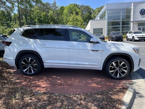 New 2026 Volkswagen Atlas SEL Premium R-Line AWD/4WD image 4