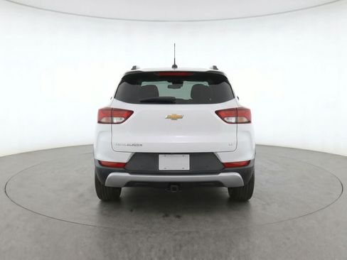 Used 2024 Chevrolet TrailBlazer LT FWD image 39