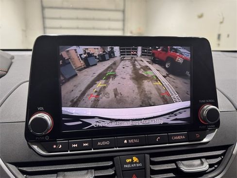 Used 2023 Nissan Altima 2.5 SR image 26