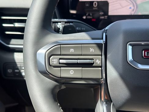 New 2027 GMC Terrain AT4 w/ Technology Package II AWD/4WD image 13