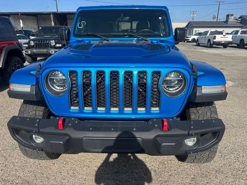 Used 2022 Jeep Gladiator Rubicon w/ LED Lighting Group AWD/4WD image 2