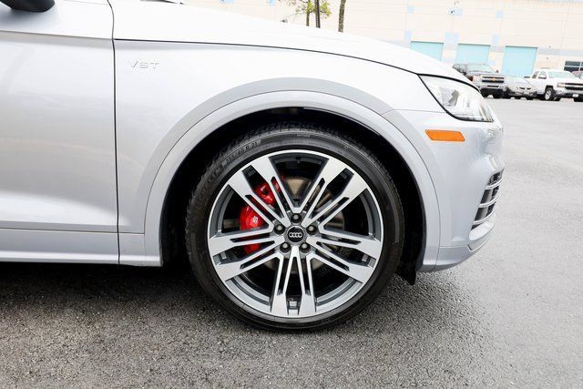 Used 2018 Audi SQ5 Prestige w/ Prestige Package AWD/4WD image 31
