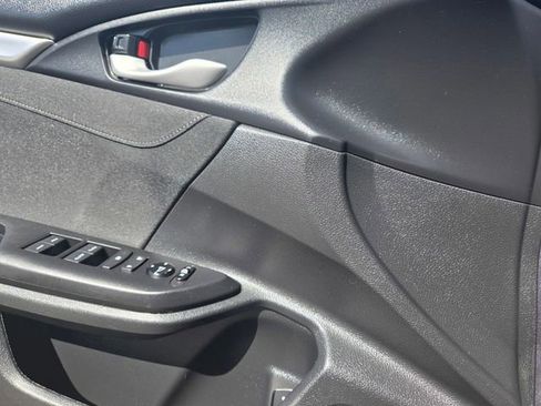 Used 2021 Honda Civic EX image 13