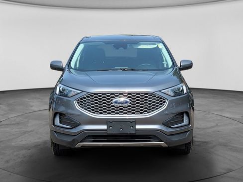Used 2024 Ford Edge SEL AWD/4WD image 2