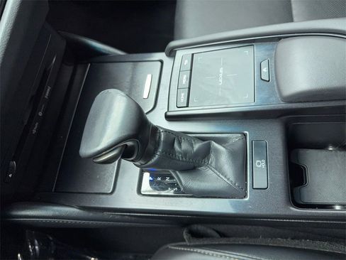 Used 2022 Lexus ES 350 image 30