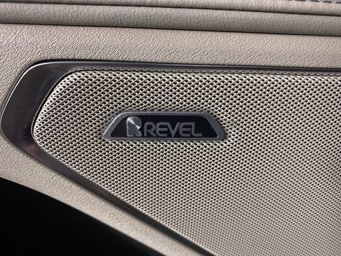 Used 2024 Lincoln Nautilus Reserve w/ Equipment Group 202A image 14