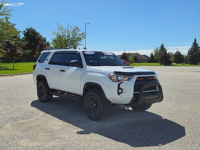 Used 2023 Toyota 4Runner TRD Off-Road AWD/4WD image 4