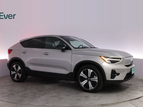 Used 2023 Volvo C40 P8 Recharge Plus w/ Protection Package Premier AWD/4WD image 14