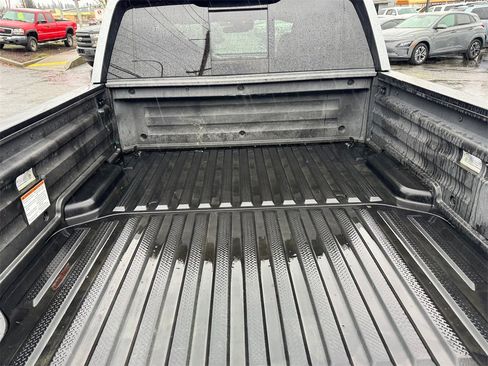 Used 2018 Honda Ridgeline Sport image 14