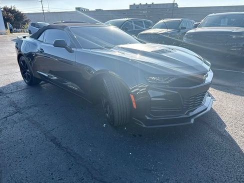 Used 2024 Chevrolet Camaro SS RWD image 3