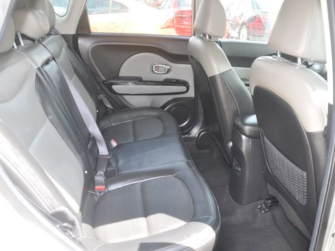 Used 2017 Kia Soul + w/ Primo Package image 15