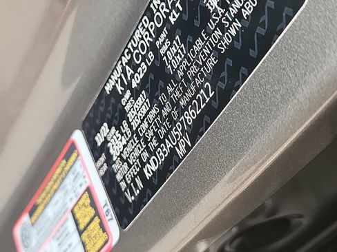 Certified 2023 Kia Soul EX FWD image 14