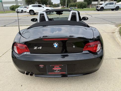 Used 2006 BMW Z4 3.0si RWD image 6