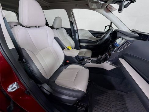 Certified 2024 Subaru Forester Limited image 30
