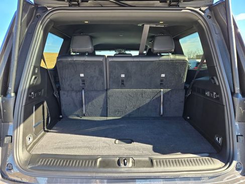 New 2026 Jeep Grand Wagoneer 4WD image 30