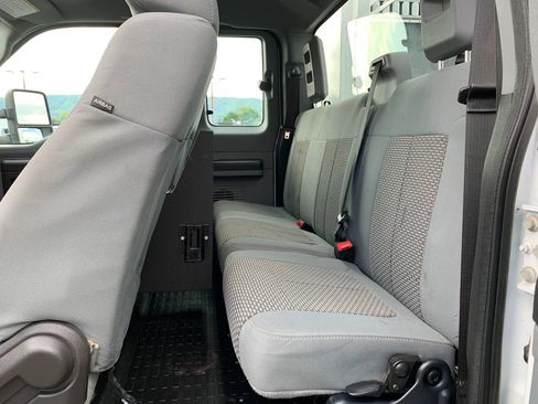 Used 2015 Ford F450 XL w/ Power Equipment Group AWD/4WD image 26