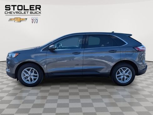 Used 2022 Ford Edge SEL w/ Convenience Package image 2
