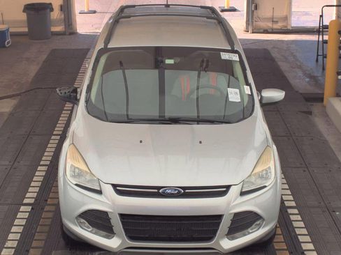 Used 2013 Ford Escape SE image 2