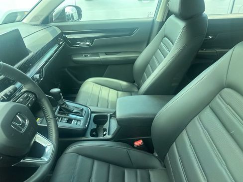 Used 2024 Honda CR-V EX-L image 11
