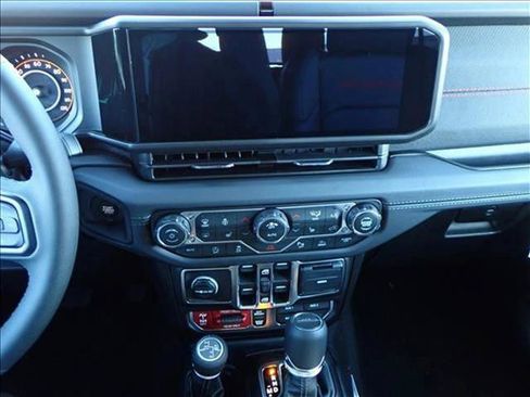 New 2026 Jeep Gladiator Rubicon AWD/4WD image 15