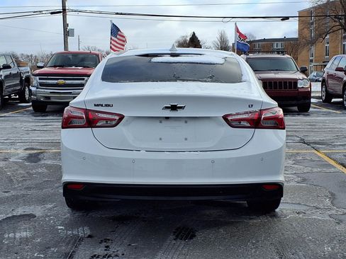 Used 2022 Chevrolet Malibu LT image 22