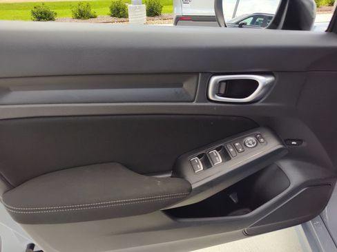 Certified 2024 Honda Civic Sport image 19