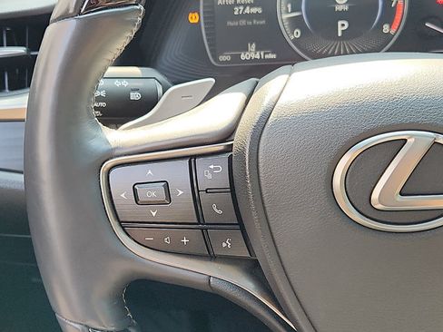Used 2021 Lexus ES 250 w/ Premium Package AWD/4WD image 22