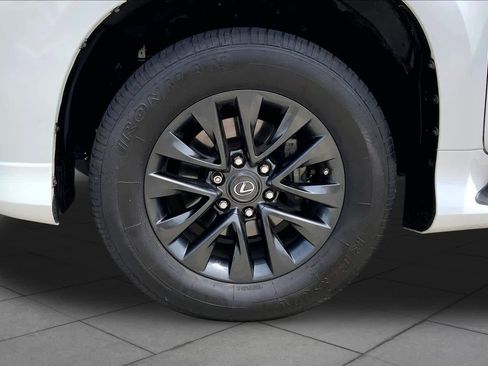Used 2020 Lexus GX 460 Premium w/ Premium Package AWD/4WD image 20