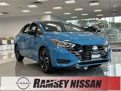 New 2025 Nissan Versa SR w/ Trunk Package