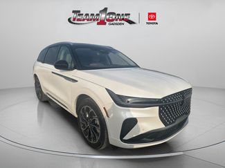 Used 2025 Lincoln Nautilus Reserve video 1