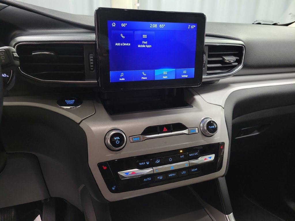 Used 2023 Ford Explorer XLT w/ Equipment Group 202A RWD image 17
