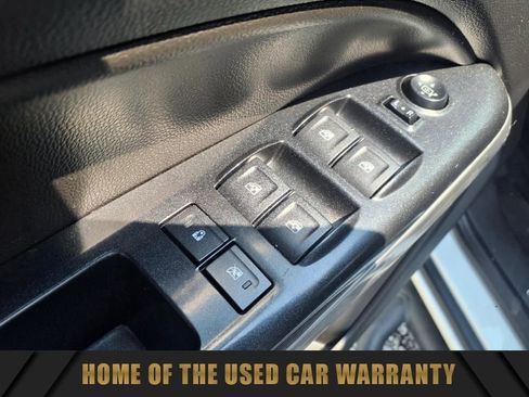 Used 2021 Chevrolet Colorado ZR2 image 17