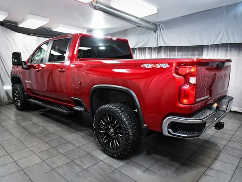 Used 2024 Chevrolet Silverado 2500 LT w/ All Star Edition AWD/4WD image 4