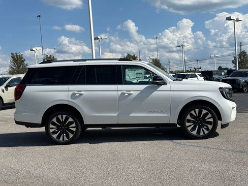 New 2025 Ford Expedition Max Platinum w/ Platinum Ultimate Package image 7