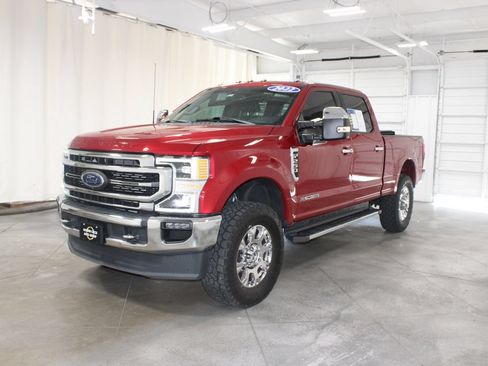 Used 2022 Ford F250 Lariat w/ Lariat Ultimate Package AWD/4WD image 4