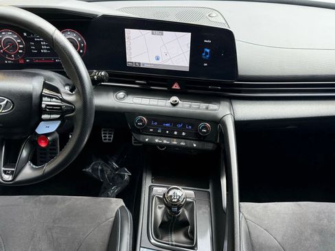 Used 2023 Hyundai Elantra N image 13