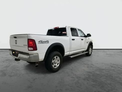Used 2018 RAM 2500 Tradesman w/ Chrome Appearance Group AWD/4WD image 4