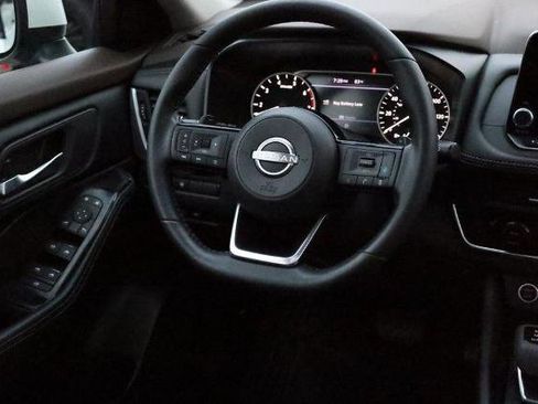 Certified 2023 Nissan Rogue SV w/ SV Premium B Package AWD/4WD image 26