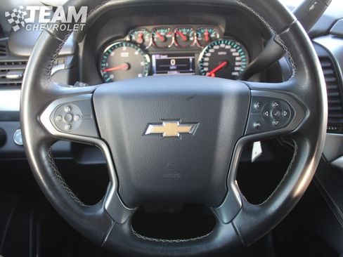 Used 2016 Chevrolet Suburban LS image 13