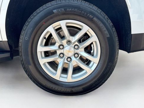 Used 2024 Chevrolet Tahoe LS w/ Driver Alert Package RWD image 34