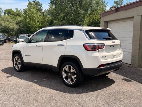 Used 2019 Jeep Compass Limited AWD/4WD image 4