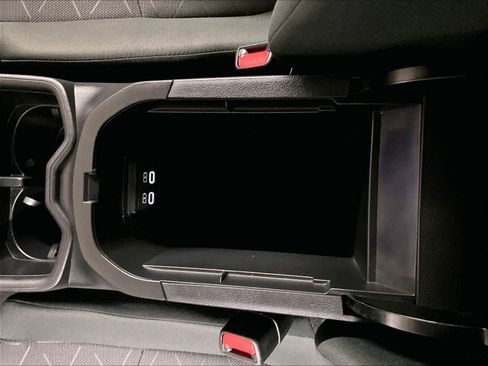 Certified 2024 Toyota RAV4 XLE FWD image 26
