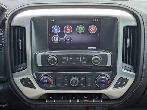 Used 2014 GMC Sierra 1500 SLT w/ SLT Preferred Package AWD/4WD image 19