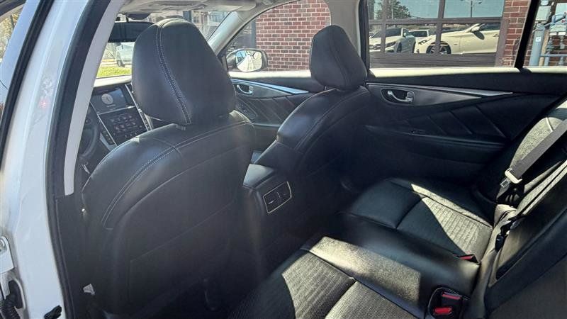 Used 2019 INFINITI Q50 Signature Edition w/ Cargo Package (L96) RWD image 19