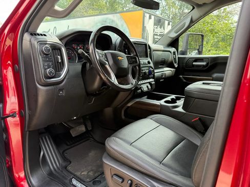 Used 2022 Chevrolet Silverado 3500 LT w/ Convenience Package AWD/4WD image 16