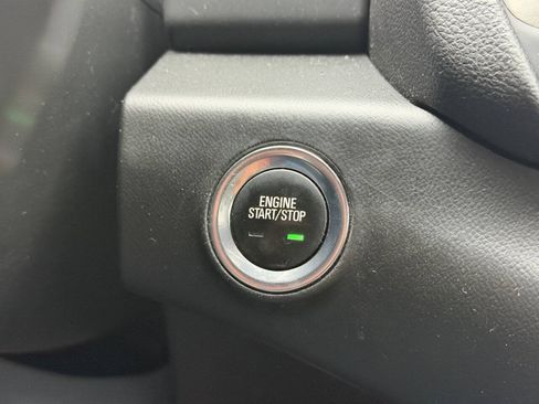 Used 2020 GMC Terrain SLE w/ Driver Convenience Package AWD/4WD image 26