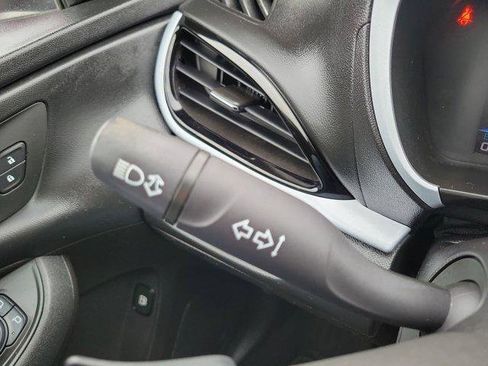 Used 2017 Chevrolet Volt LT w/ Comfort Package image 19