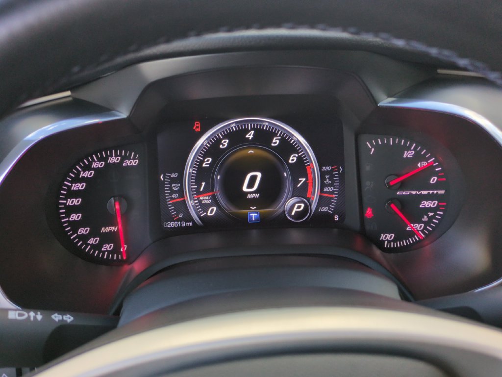Used 2014 Chevrolet Corvette Stingray Convertible w/ 2LT Preferred Equipment Group RWD image 15