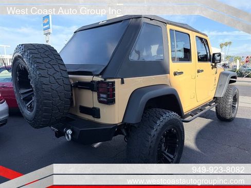 Used 2014 Jeep Wrangler Unlimited Sport w/ Quick Order Package 24S AWD/4WD image 6